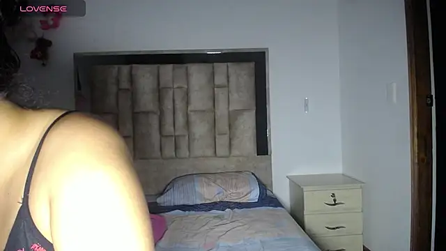 tiffany  pink online show from January 12, 11:54 pm