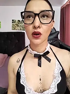 Fleurmeyer79 online show from April 21, 3:39 pm