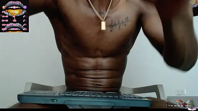 Snapshot of drake_brwon_23 chatting on January 12, 4:50 pm drake brwon 23 online show from January 12, 4:50 pm