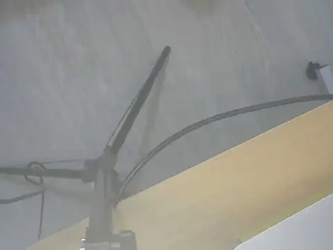 East queen online show from December 12, 8:25 am