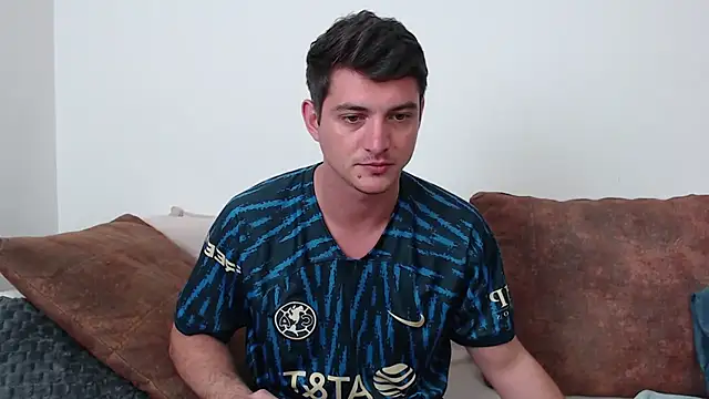 AndyFame online show from April 21, 9:06 pm