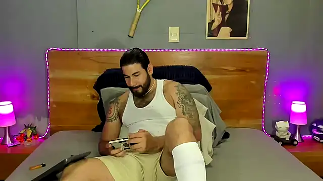 Snapshot of Prometeo-grizzly chatting on May 4, 3:46 am Prometeo-grizzly online show from May 4, 3:46 am