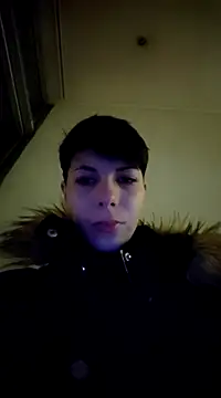 KylieLipa online show from February 8, 7:38 pm