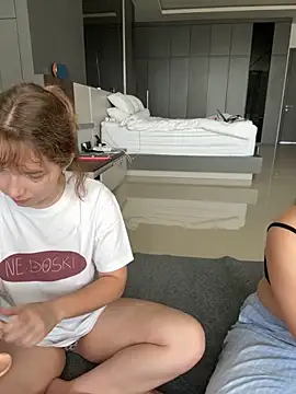 Nura n Sarah online show from November 8, 12:11 am