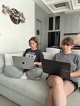 Nura n Sarah online show from April 11, 5:23 am