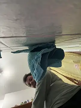 h4cAlex online show from April 21, 6:23 pm