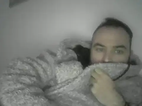 Snapshot of joaodias_97 chatting on December 22, 5:42 pm joaodias 97 online show from December 22, 5:42 pm