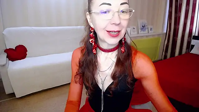 MrnMs Smith online show from March 21, 10:50 am