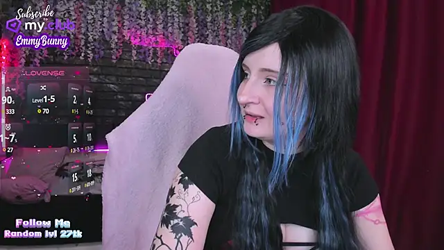 Snapshot of EmmyBunny chatting on February 25, 3:38 pm EmmyBunny online show from February 25, 3:38 pm