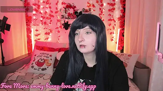 Snapshot of EmmyBunny chatting on September 26, 3:27 pm EmmyBunny online show from September 26, 3:27 pm
