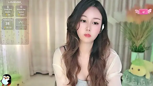 Aimee-520 online show from October 10, 11:59 pm