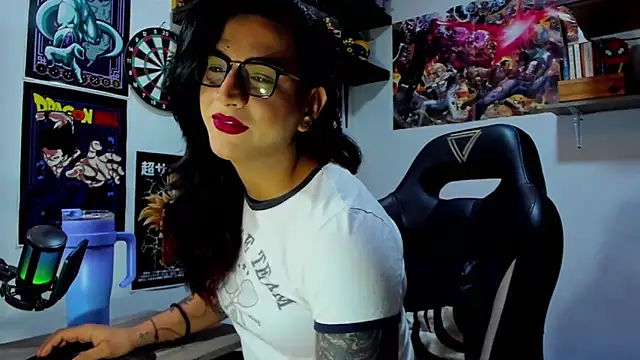 dariell smokesexx online show from June 7, 10:30 am