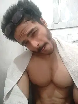Snapshot of rounakhunk chatting on May 10, 8:30 am rounakhunk online show from May 10, 8:30 am