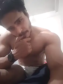 Snapshot of rounakhunk chatting on June 2, 6:54 pm rounakhunk online show from June 2, 6:54 pm