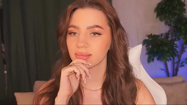 Snapshot of MaryHillty chatting on December 12, 4:10 pm MaryHillty online show from December 12, 4:10 pm