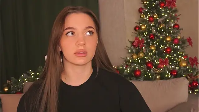 Snapshot of MaryHillty chatting on December 15, 2:27 pm MaryHillty online show from December 15, 2:27 pm