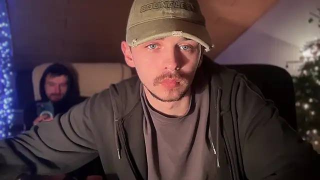 Snapshot of naked_psy chatting on January 14, 6:24 am naked psy online show from January 14, 6:24 am