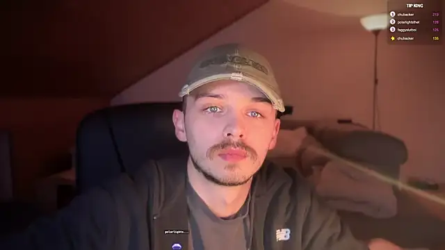 Snapshot of naked_psy chatting on February 9, 2:28 am naked psy online show from February 9, 2:28 am