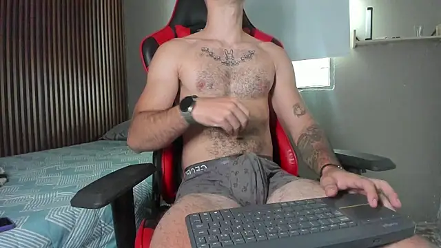 Snapshot of lil_faker420 chatting on October 24, 7:21 pm lil faker420 online show from October 24, 7:21 pm