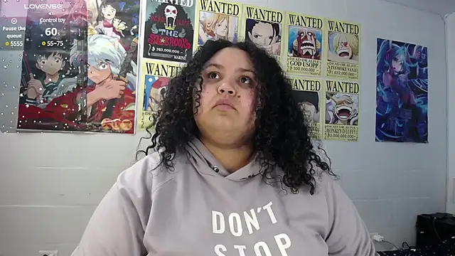 luisianacoxx online show from February 25, 11:33 pm