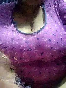 Snapshot of Seema_99 chatting on April 21, 6:23 pm Seema 99 online show from April 21, 6:23 pm
