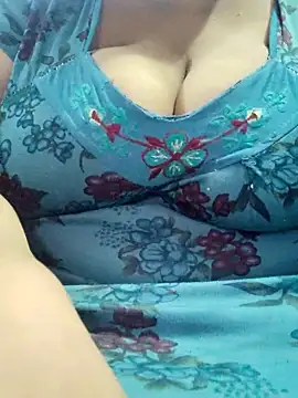 Snapshot of Seema_99 chatting on May 31, 5:26 am Seema 99 online show from May 31, 5:26 am