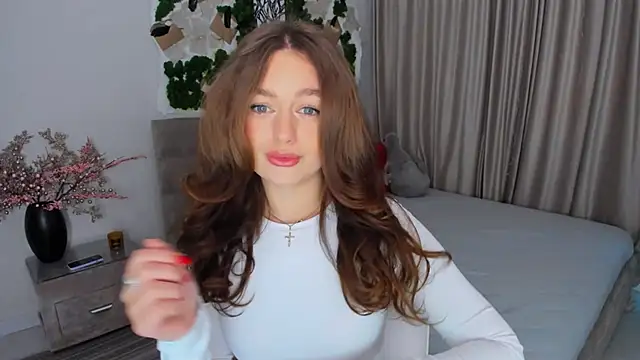 MiracleCurly online show from February 8, 1:22 pm