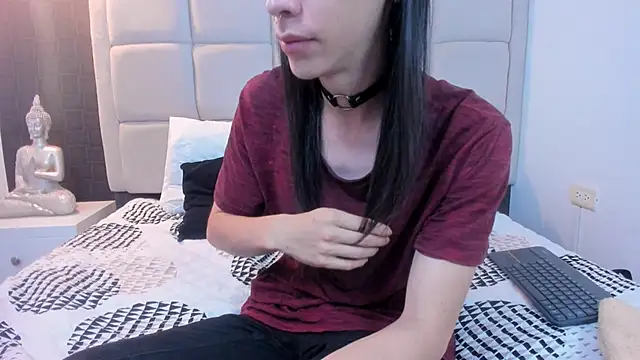 Snapshot of Hecatee_77 chatting on March 18, 7:53 pm Hecatee 77 online show from March 18, 7:53 pm