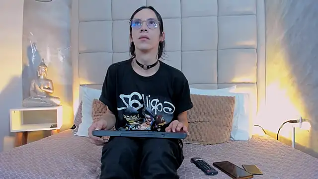 Snapshot of Hecatee_77 chatting on September 26, 8:35 pm Hecatee 77 online show from September 26, 8:35 pm