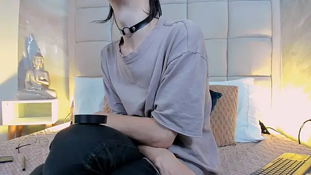 Snapshot of Hecatee_77 chatting on September 29, 7:51 pm Hecatee 77 online show from September 29, 7:51 pm