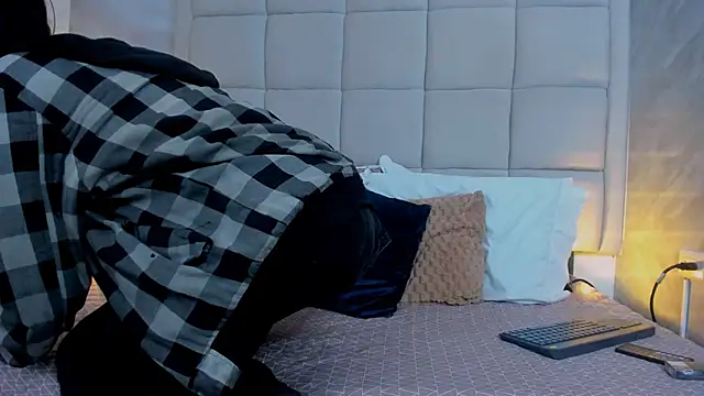 Snapshot of Hecatee_77 chatting on October 1, 8:26 pm Hecatee 77 online show from October 1, 8:26 pm