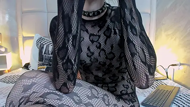 Hecatee 77 online show from December 17, 7:53 pm