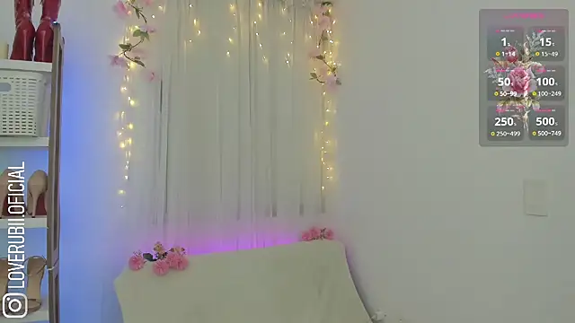 loverubii online show from January 24, 7:19 am