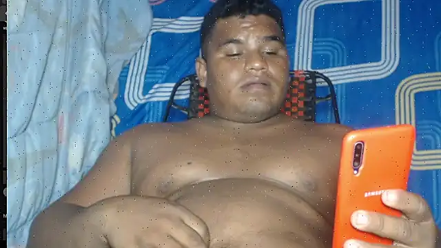 PONSE LATINO online show from February 6, 12:00 am