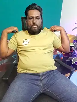 Rayansmith  online show from February 15, 10:50 pm