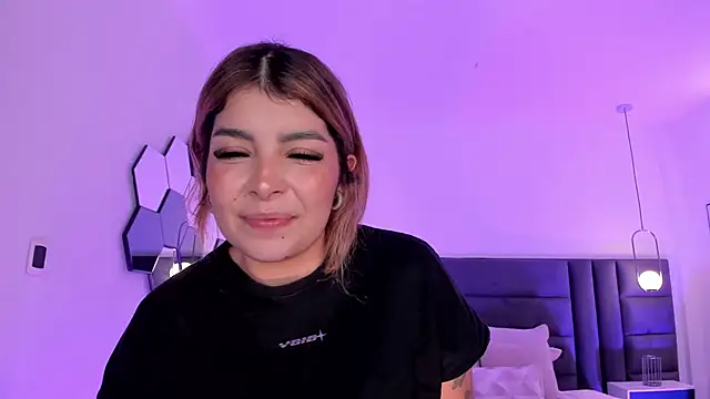 Snapshot of LisaMonroe_ chatting on March 8, 2:55 am LisaMonroe online show from March 8, 2:55 am