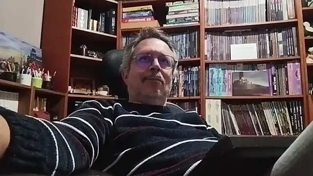 Mandra is a whore online show from October 7, 9:34 pm