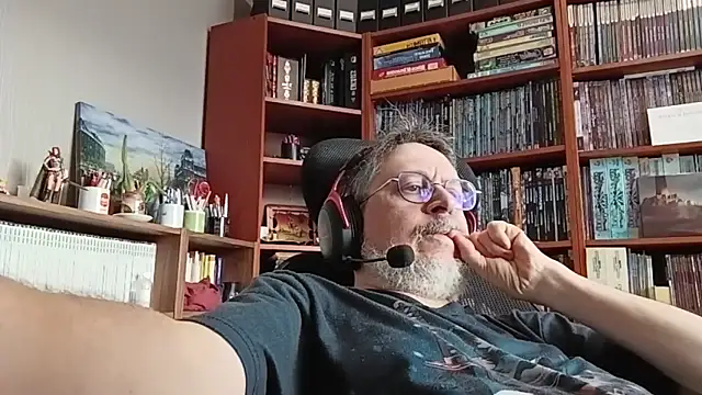 Mandra is a whore online show from December 17, 10:32 am