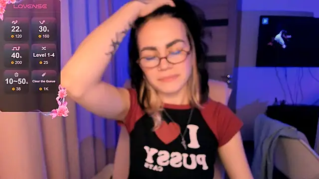  selectrra online show from December 9, 7:29 pm