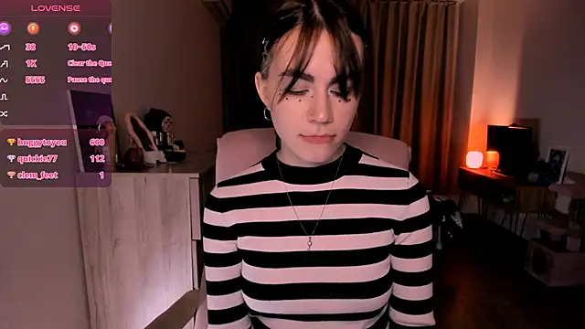  selectrra online show from March 12, 3:51 pm