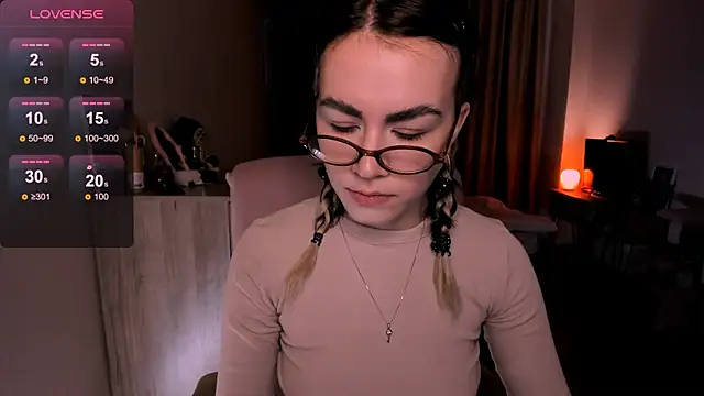  selectrra online show from March 17, 12:25 pm