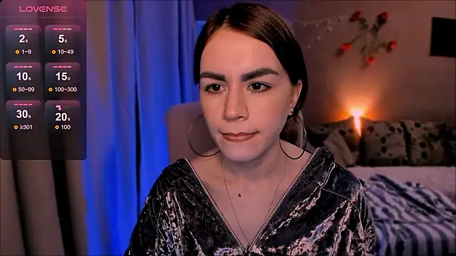  selectrra online show from March 8, 8:45 pm