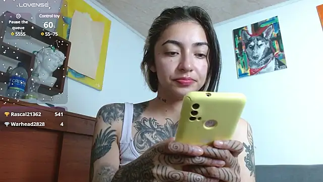 ZoeBakers  online show from January 22, 2:03 pm