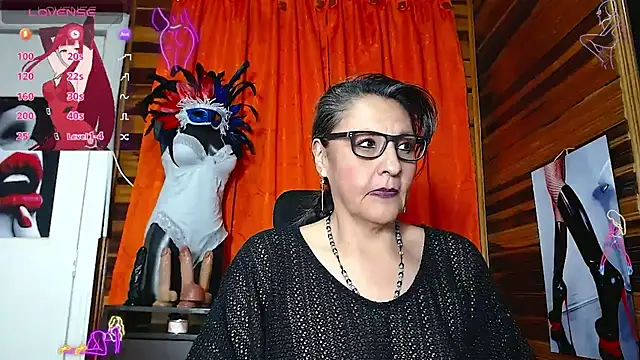 Snapshot of merlyna_goldens chatting on January 22, 3:20 am merlyna goldens online show from January 22, 3:20 am