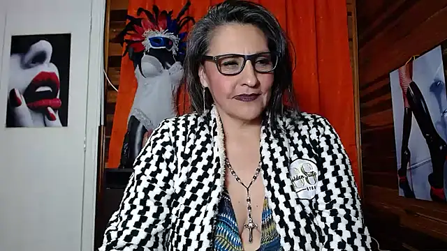 Snapshot of merlyna_goldens chatting on January 28, 9:19 am merlyna goldens online show from January 28, 9:19 am