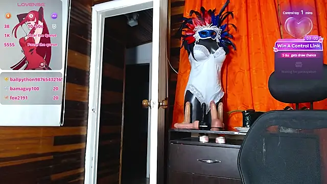 Snapshot of merlyna_goldens chatting on February 18, 6:04 am merlyna goldens online show from February 18, 6:04 am