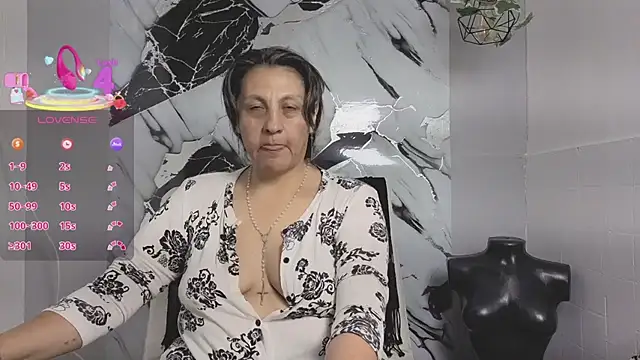 Snapshot of merlyna_goldens chatting on September 24, 11:08 pm merlyna goldens online show from September 24, 11:08 pm