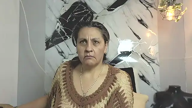 Snapshot of merlyna_goldens chatting on October 11, 11:58 pm merlyna goldens online show from October 11, 11:58 pm