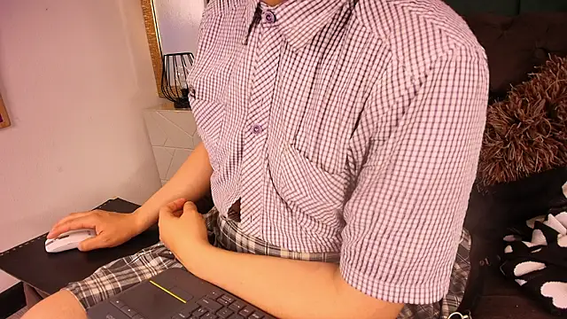 Satuurn  online show from March 14, 2:22 pm