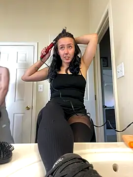 Snapshot of clarasosaa chatting on October 31, 5:47 pm clarasosaa online show from October 31, 5:47 pm